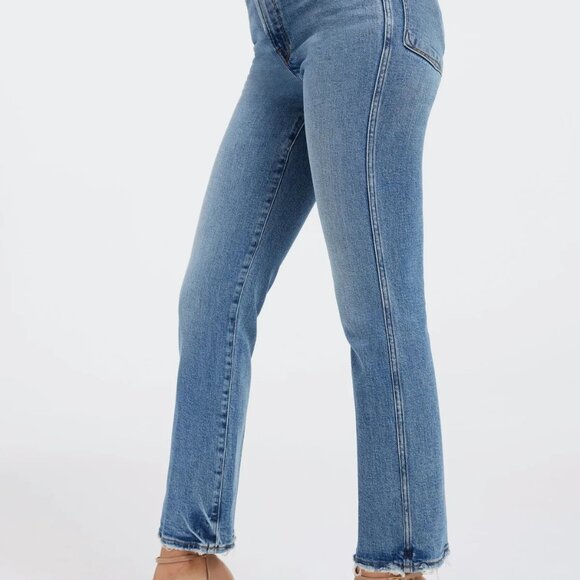 GOOD CURVE STRAIGHT JEANS - Picture 2 of 6